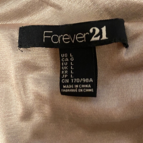 Lace Dress - Picture 3 of 3